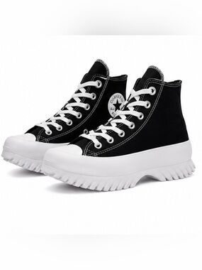 Converse Women (UNISEX) Black & White Platform High Top Sneaker